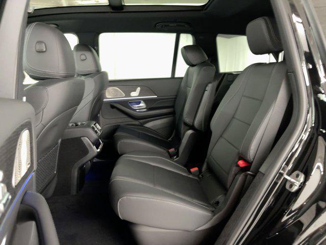 new 2025 Mercedes-Benz GLS 450 car