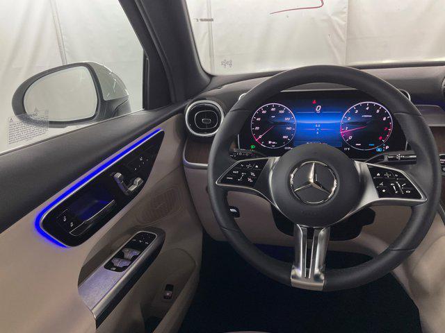 new 2025 Mercedes-Benz GLC 300 car, priced at $51,125