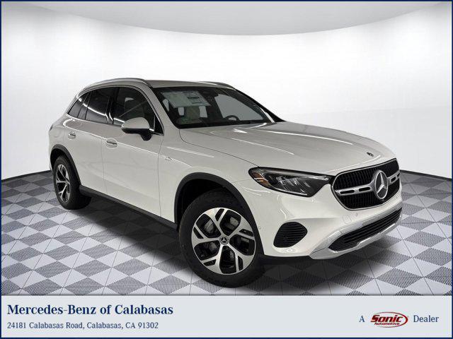 new 2025 Mercedes-Benz GLC 350e car, priced at $61,085