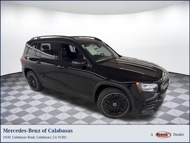 new 2025 Mercedes-Benz GLB 250 car, priced at $56,115