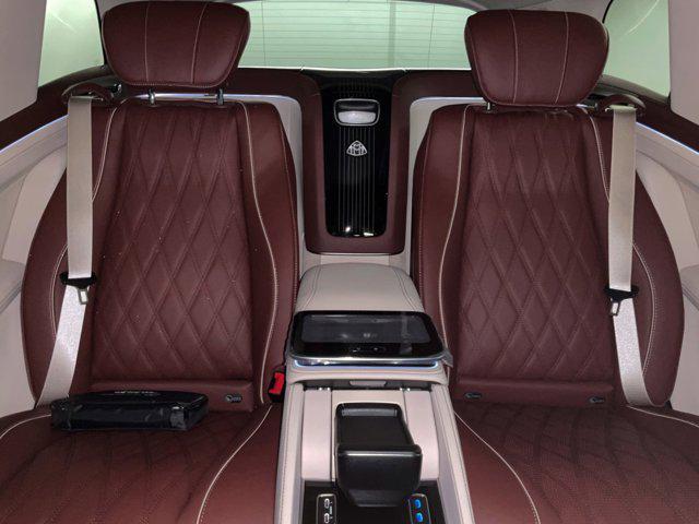 new 2025 Mercedes-Benz Maybach GLS 600 car