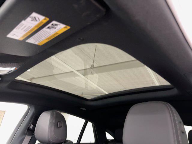 new 2026 Mercedes-Benz GLE 450 car, priced at $84,575