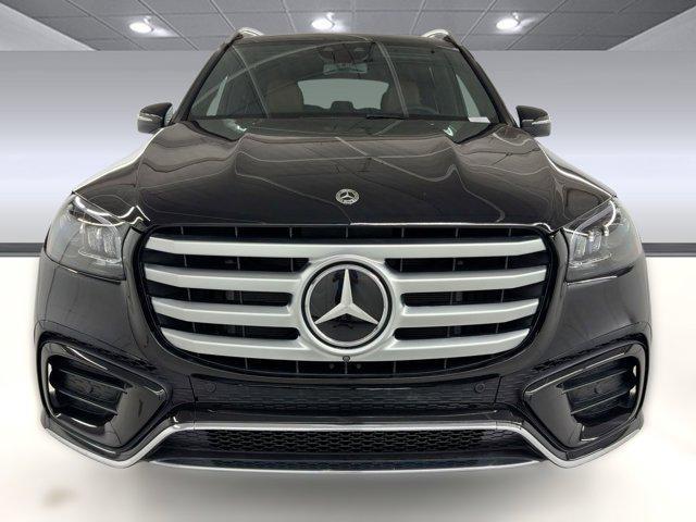 new 2025 Mercedes-Benz GLS 450 car