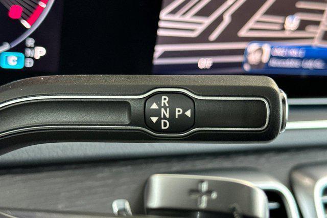 new 2025 Mercedes-Benz GLS 450 car