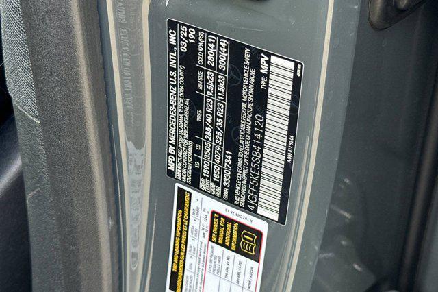 new 2025 Mercedes-Benz GLS 450 car