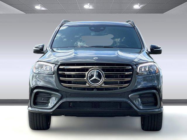 new 2025 Mercedes-Benz GLS 450 car