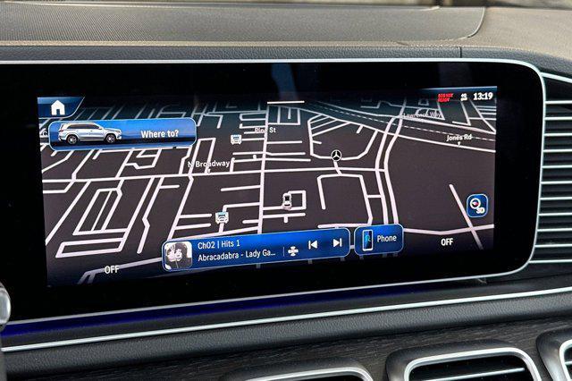 new 2025 Mercedes-Benz GLS 450 car