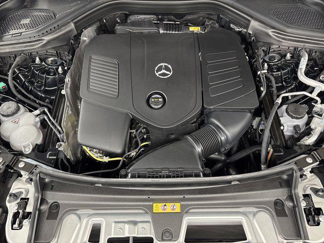 new 2025 Mercedes-Benz GLC 350e car, priced at $61,085