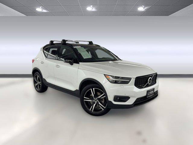 used 2022 Volvo XC40 car, priced at $28,599