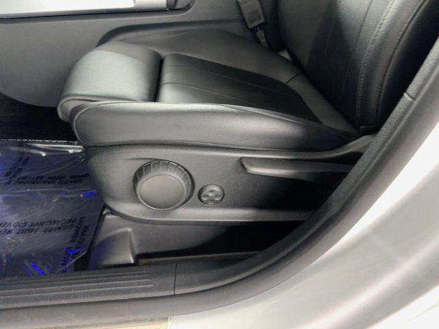 used 2022 Mercedes-Benz GLB 250 car, priced at $23,388