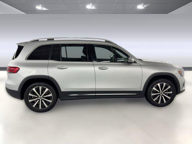 used 2022 Mercedes-Benz GLB 250 car, priced at $23,388