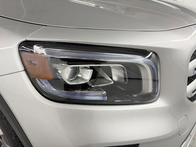 used 2022 Mercedes-Benz GLB 250 car, priced at $23,388