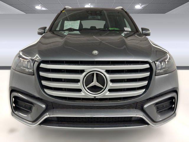 new 2025 Mercedes-Benz GLS 450 car