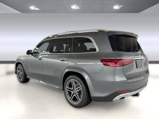new 2025 Mercedes-Benz GLS 450 car