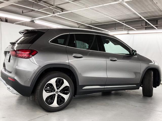 new 2025 Mercedes-Benz GLA 250 car, priced at $48,590