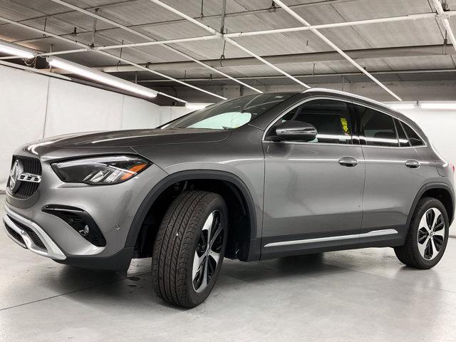 new 2025 Mercedes-Benz GLA 250 car, priced at $48,590