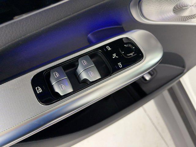 new 2026 Mercedes-Benz GLC 300 car, priced at $59,935