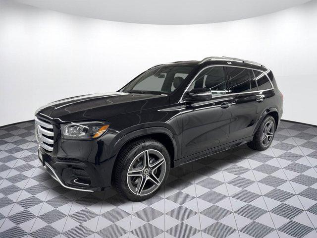 new 2025 Mercedes-Benz GLS 450 car