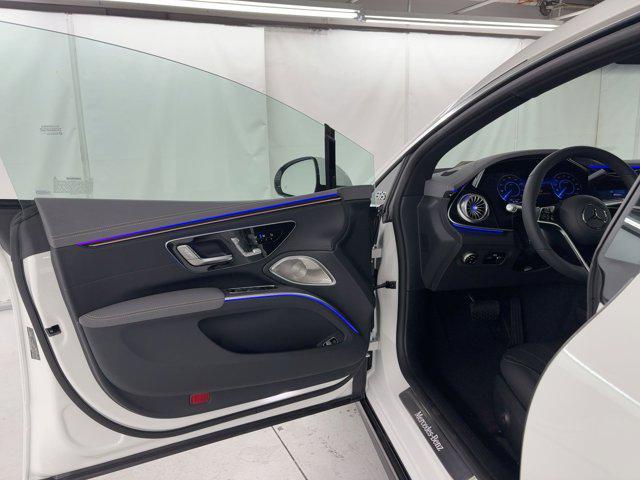 new 2026 Mercedes-Benz EQS 450 car, priced at $103,895