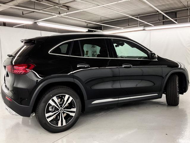 new 2025 Mercedes-Benz GLA 250 car, priced at $46,620