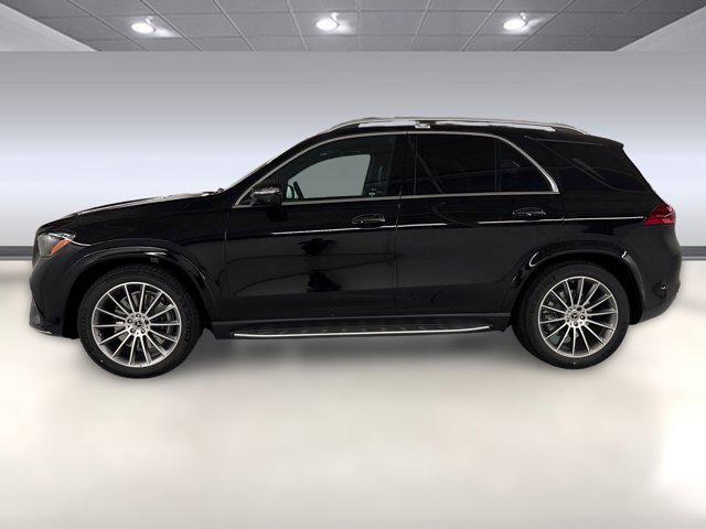 new 2026 Mercedes-Benz GLE 580 car, priced at $99,335