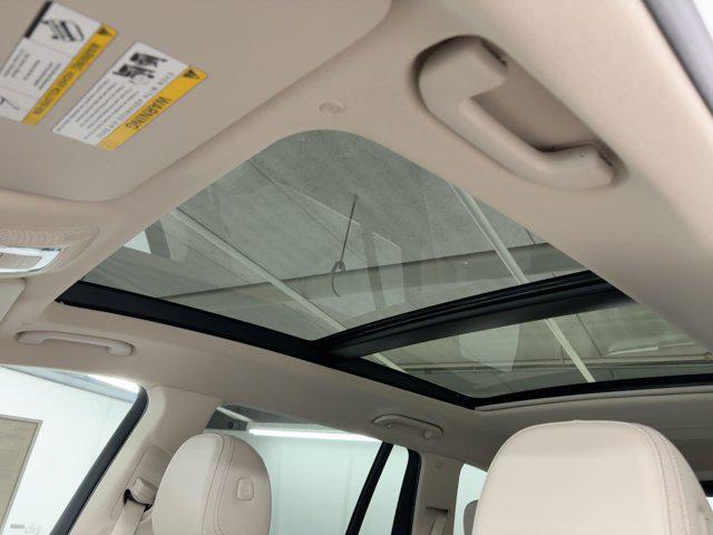 new 2026 Mercedes-Benz GLS 450 car