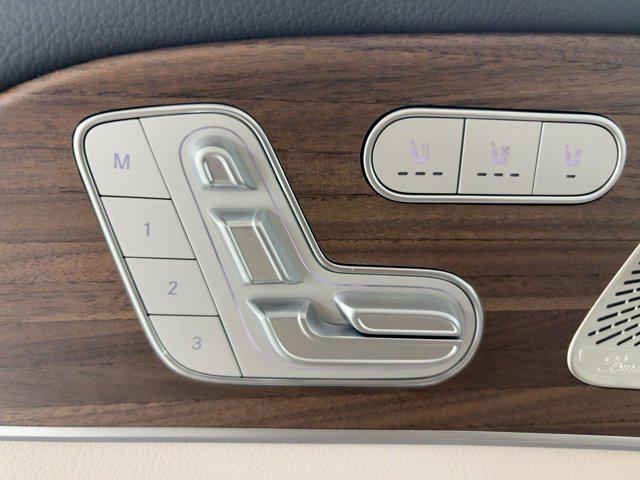 new 2026 Mercedes-Benz GLS 450 car