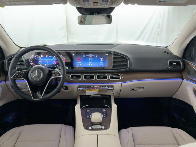 new 2026 Mercedes-Benz GLS 450 car