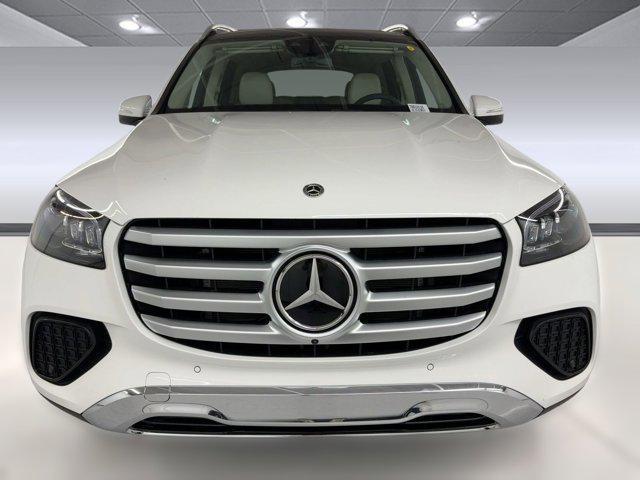 new 2026 Mercedes-Benz GLS 450 car