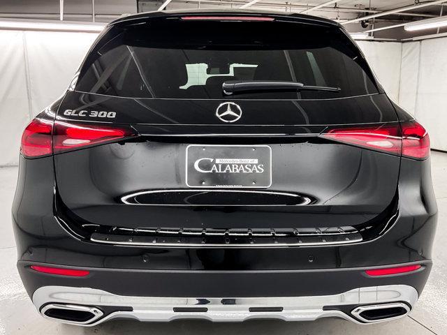 new 2025 Mercedes-Benz GLC 300 car, priced at $52,625