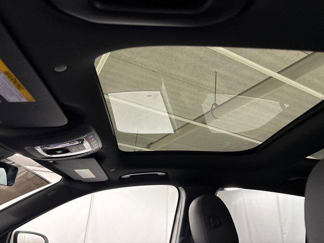 new 2026 Mercedes-Benz GLA 250 car, priced at $46,740