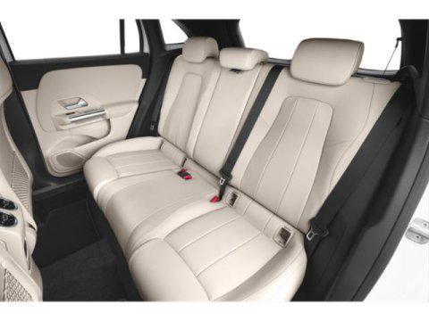 new 2025 Mercedes-Benz GLA 250 car, priced at $48,020
