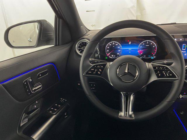 new 2025 Mercedes-Benz GLA 250 car, priced at $48,020