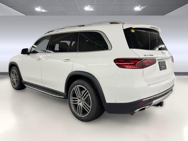 new 2026 Mercedes-Benz GLS 450 car