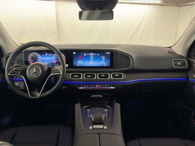 new 2026 Mercedes-Benz GLS 450 car