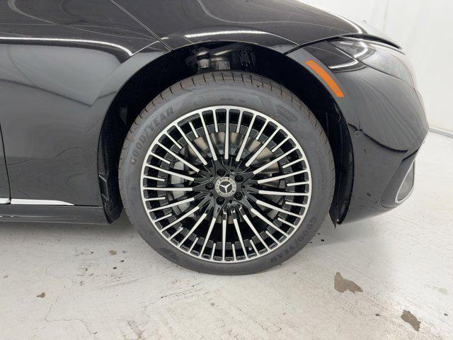 new 2026 Mercedes-Benz EQS 450 car, priced at $106,245