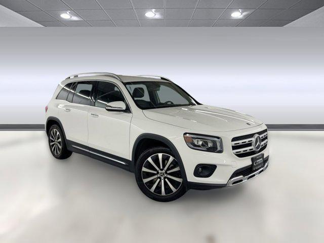 used 2021 Mercedes-Benz GLB 250 car, priced at $25,999
