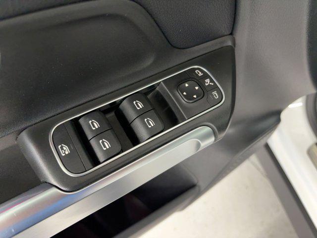 used 2021 Mercedes-Benz GLB 250 car, priced at $25,999