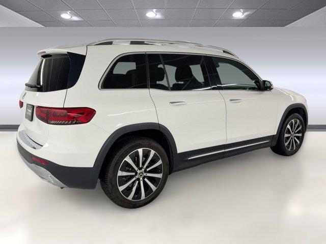 used 2021 Mercedes-Benz GLB 250 car, priced at $25,999