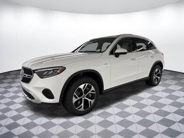 new 2025 Mercedes-Benz GLC 350e car, priced at $61,050
