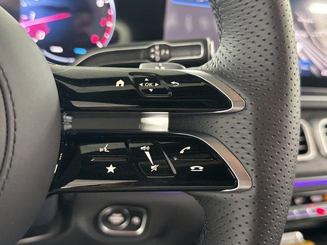 new 2025 Mercedes-Benz GLS 450 car