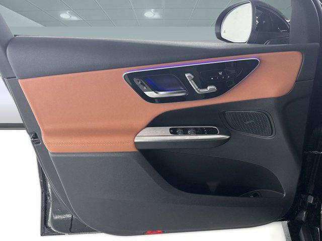 new 2025 Mercedes-Benz GLC 300 car, priced at $51,125