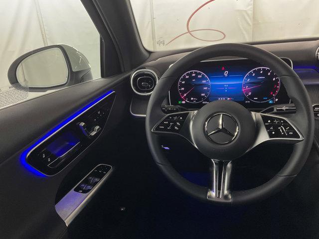 new 2025 Mercedes-Benz GLC 300 car, priced at $51,725