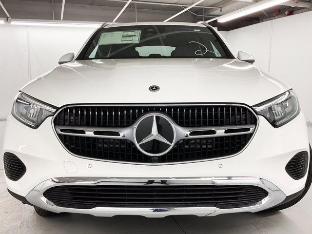 new 2025 Mercedes-Benz GLC 300 car, priced at $51,725