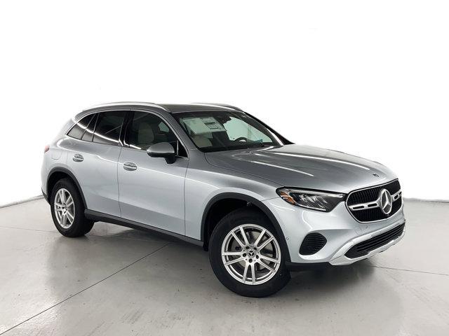 new 2025 Mercedes-Benz GLC 300 car, priced at $51,875