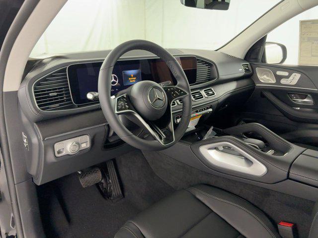 new 2026 Mercedes-Benz GLS 450 car