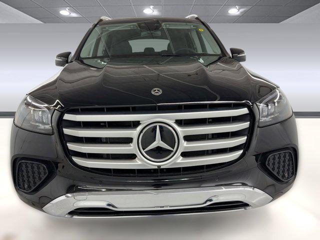 new 2026 Mercedes-Benz GLS 450 car