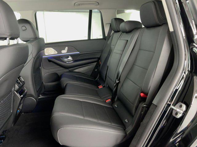 new 2026 Mercedes-Benz GLS 450 car