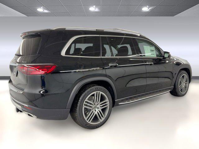 new 2026 Mercedes-Benz GLS 450 car