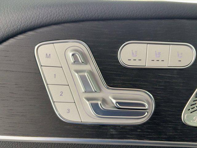 new 2026 Mercedes-Benz GLS 450 car